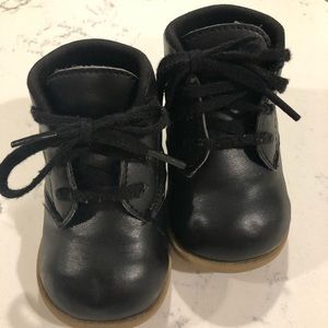 Teeny toes toddler/baby all black shoes